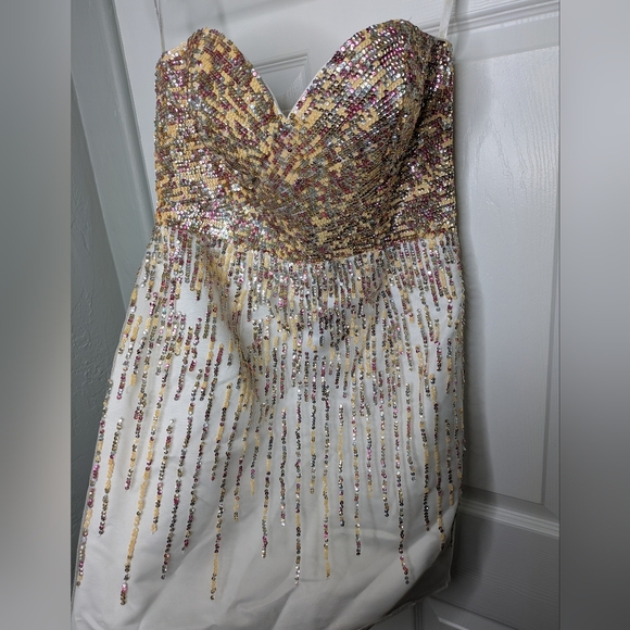 Terani Couture Sequin Strapless Mini Dress Size 6 - Picture 3 of 7